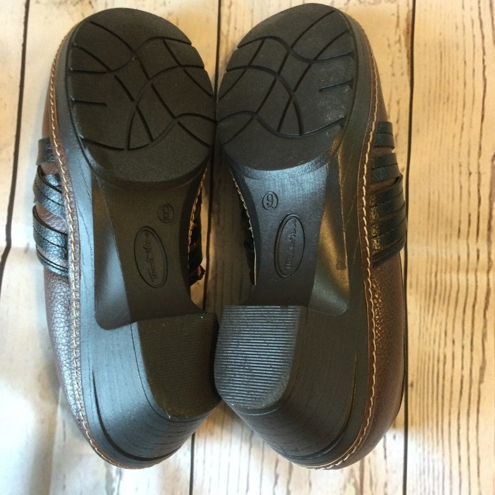 Thom McAn New Brown and Black Women's Dress Casual Loafers Slip On Size Womens 9 - Picture 7 of 8